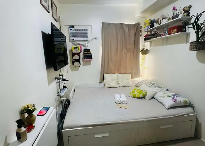 Vee's Cute At Urban Deca Staycation * Manila