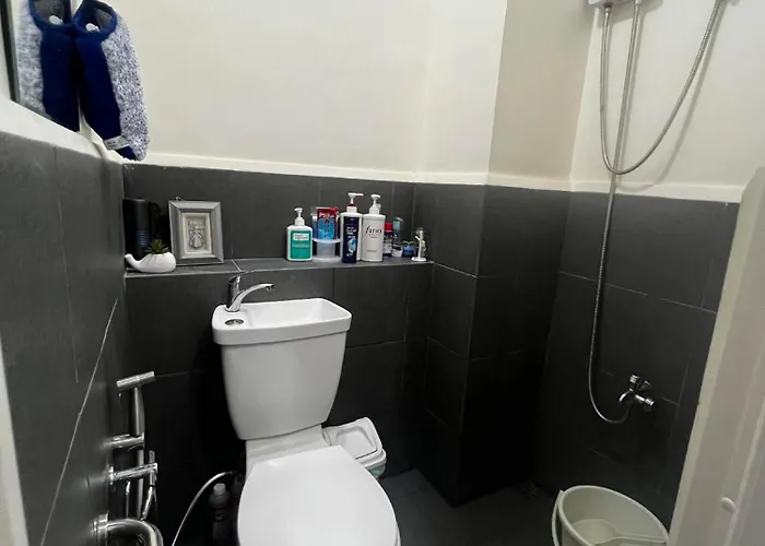 Vee's Cute At Urban Deca Staycation Manila